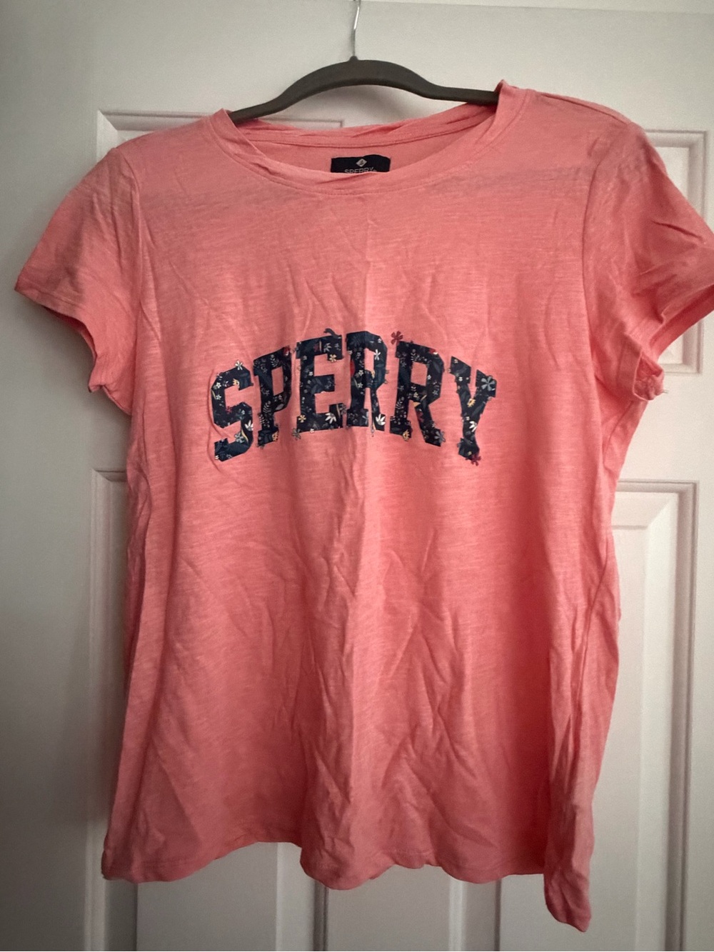 Sperry Coral Short Sleeve Logo Tee with Navy Print